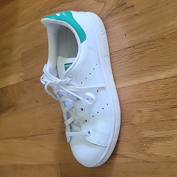 Adidas kids size 4 stan smith sneakers - Picture 6 of 13